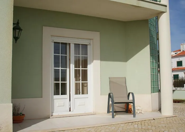 Beach House Areia Branca * Praia da Lourinhã