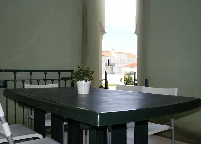 Beach House Areia Branca * Praia da Lourinhã
